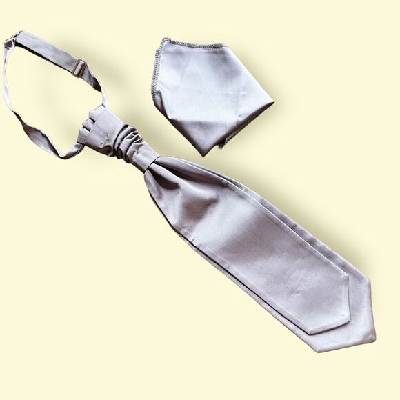 Men’s Silver Satin Necktie Scrunched Rouche Cravat with Pocket Kerchief - Picture 1 of 16